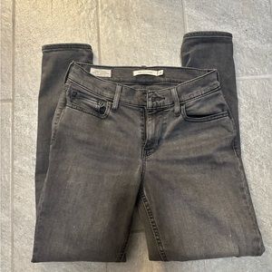 Levi’s women’s | 710 Super Skinny Jeans | Gray Size 28